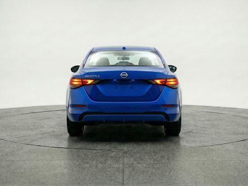 Used 2025 Nissan Sentra SV FWD image 7