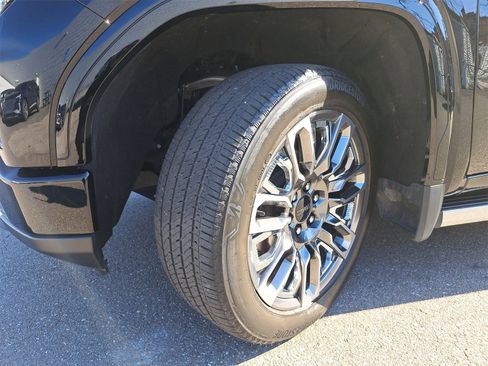 Used 2024 GMC Sierra 1500 Denali Ultimate image 34