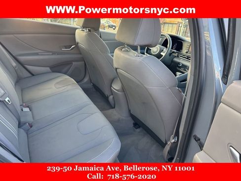 Used 2021 Hyundai Elantra SEL w/ Cargo Package image 17