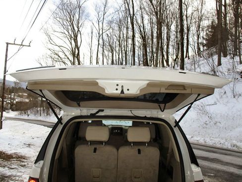 Used 2010 Ford Explorer Eddie Bauer image 8