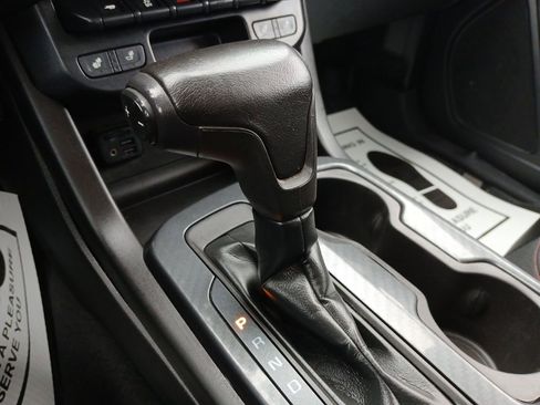 Used 2019 GMC Canyon All Terrain w/ All Terrain X Package image 9