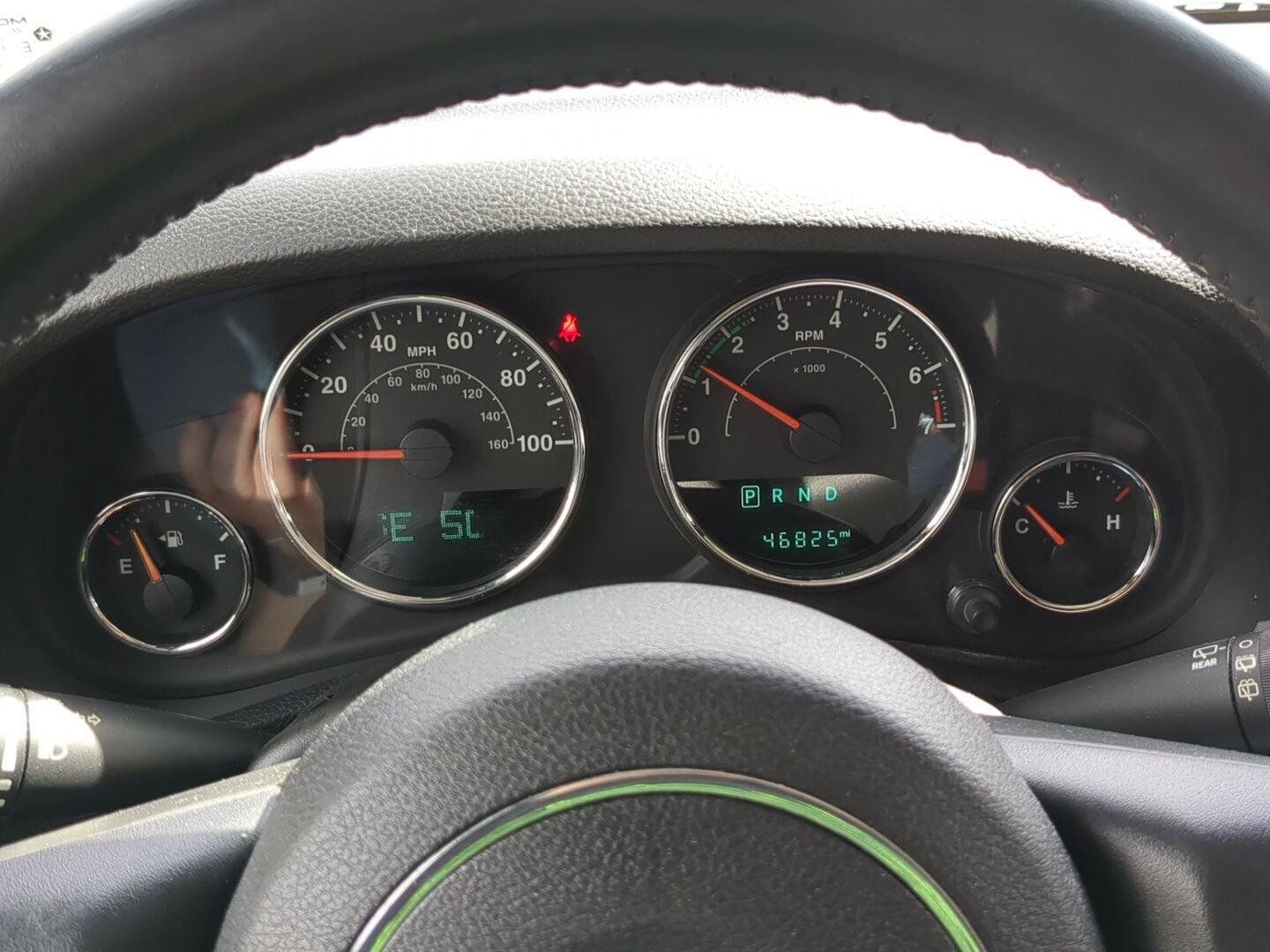 Used 2014 Jeep Wrangler Unlimited Sport AWD/4WD image 14