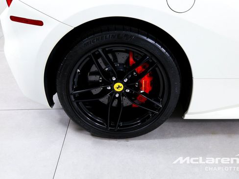 Used 2019 Ferrari 488 GTB RWD image 26