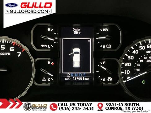 Used 2021 Toyota Tundra SR5 w/ SR5 Upgrade Package AWD/4WD image 24