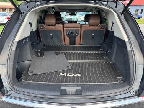 Used 2024 Acura MDX SH-AWD w/ Technology Package image 16