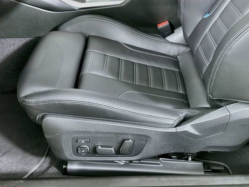 New 2026 BMW M2 RWD image 21