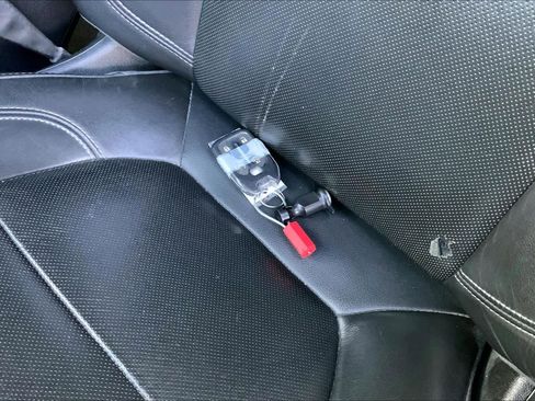 Used 2020 GMC Sierra 1500 SLT image 14