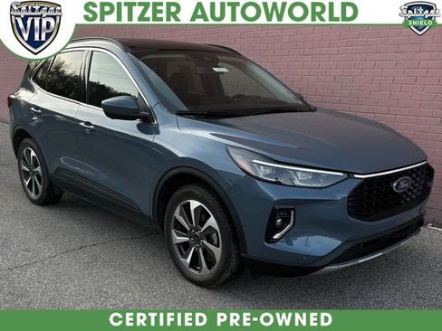 Used 2023 Ford Escape Platinum w/ Premium Technology Package AWD/4WD image 1
