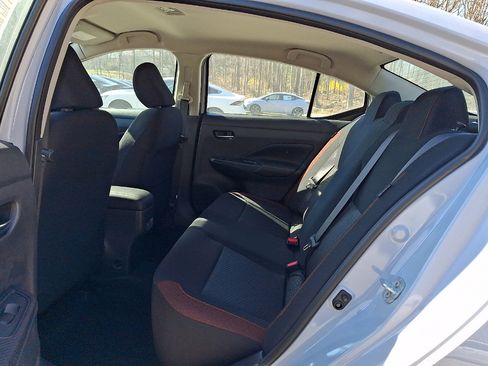 New 2025 Nissan Versa SR FWD image 5