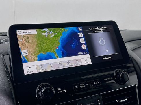 Used 2022 Nissan Armada SV w/ SV Appearance Package AWD/4WD image 28