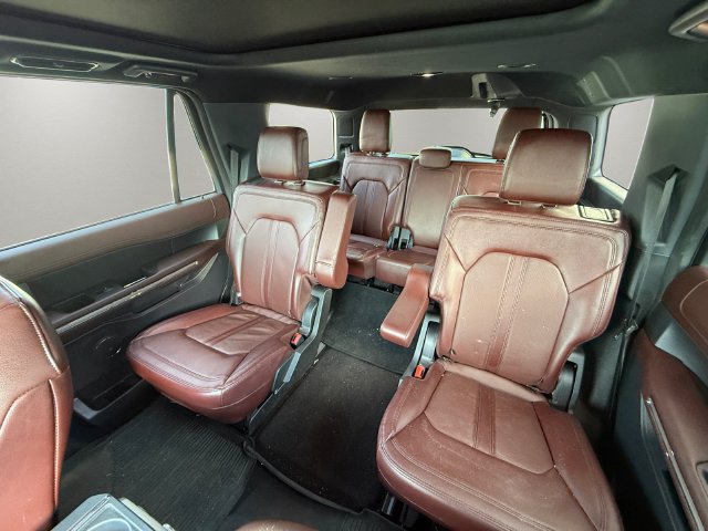 Used 2022 Ford Expedition Limited RWD image 13