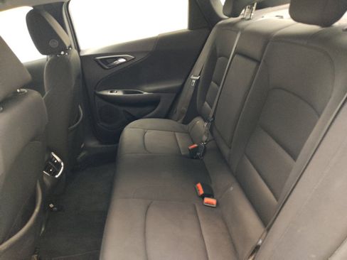 Used 2021 Chevrolet Malibu LT FWD image 18