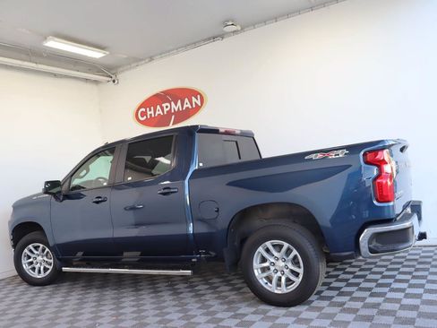 Used 2022 Chevrolet Silverado 1500 LTZ w/ LTZ Convenience Package II AWD/4WD image 3