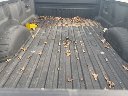 Used 2024 Ford F350 XLT w/ FX4 Off-Road Package image 5