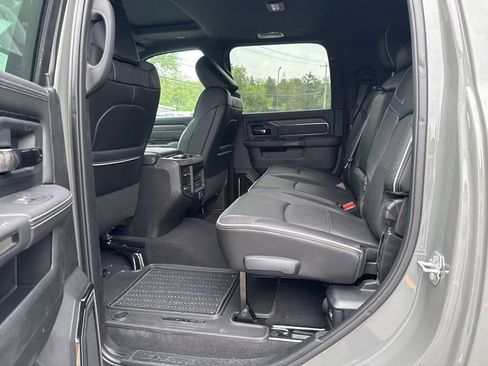 New 2026 RAM 3500 Limited AWD/4WD image 17