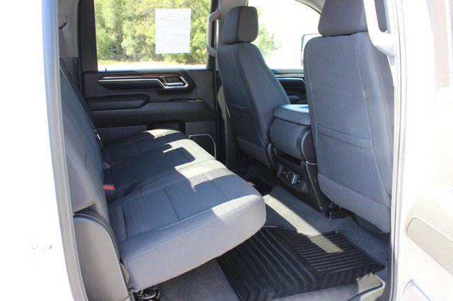 Used 2024 Chevrolet Silverado 2500 LT w/ Convenience Package AWD/4WD image 16