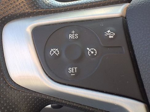 Used 2023 GMC Terrain SLE image 14