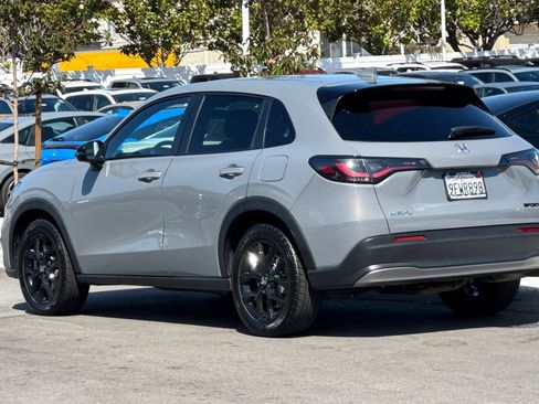 Used 2024 Honda HR-V Sport image 6