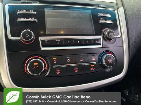 Used 2017 Nissan Altima 2.5 S w/ Power Driver Seat Package FWD image 25
