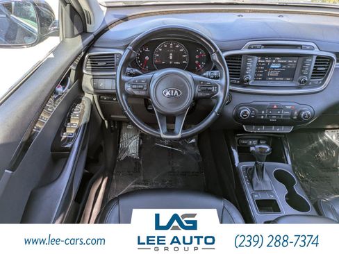 Used 2018 Kia Sorento EX image 14