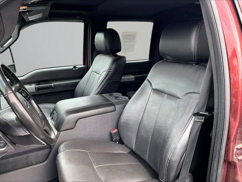Used 2015 Ford F250 Lariat w/ Lariat Ultimate Package AWD/4WD image 25