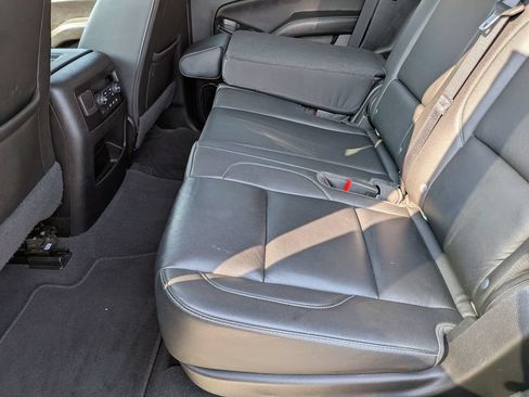 Used 2019 Chevrolet Tahoe LT AWD/4WD image 24