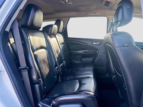 Used 2018 Dodge Journey GT w/ Driver Convenience Group image 29
