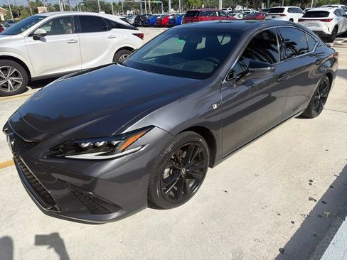 Certified 2022 Lexus ES 350 F Sport w/ Accessory Package 2 FWD image 2