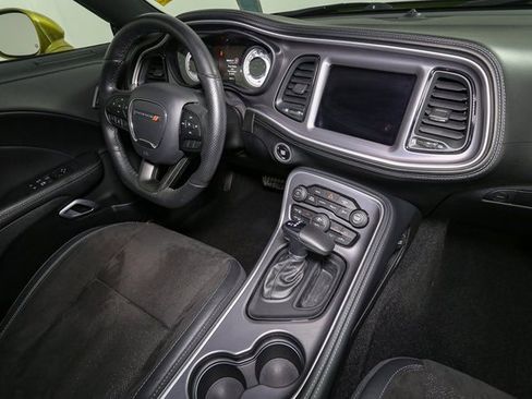 Used 2021 Dodge Challenger R/T Scat Pack w/ T/A Package image 18