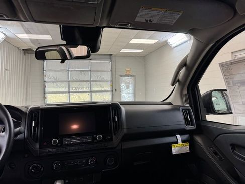 New 2026 Nissan Frontier S image 18