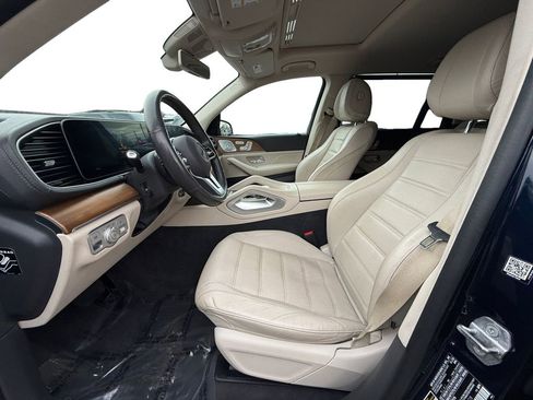 Used 2020 Mercedes-Benz GLS 450 4MATIC image 9