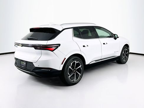 Used 2025 Chevrolet Equinox EV LT w/ Convenience Package FWD image 9