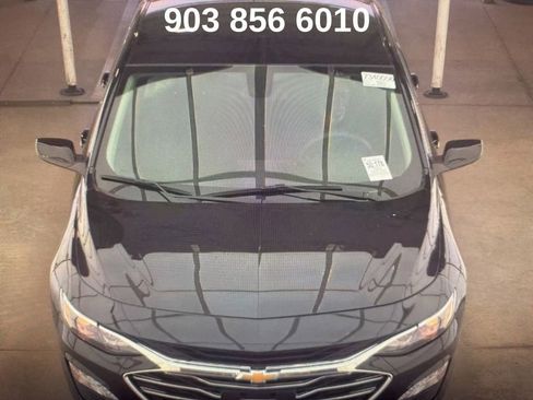 Used 2022 Chevrolet Malibu LT image 2