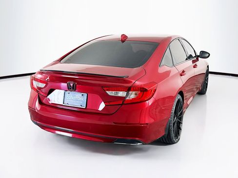 Used 2018 Honda Accord LX image 9