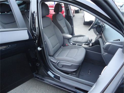 Used 2020 Hyundai Ioniq Blue FWD image 16