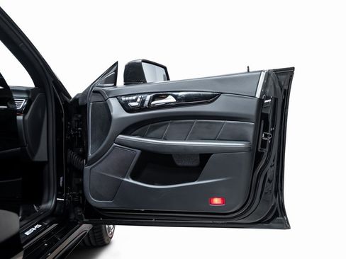 Used 2015 Mercedes-Benz CLS 63 AMG S-Model image 57