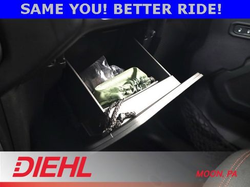 Used 2022 Jeep Wrangler Unlimited Rubicon w/ LED Lighting Group image 25