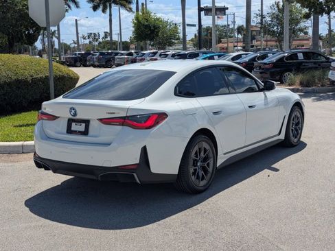 Certified 2023 BMW i4 eDrive35 w/ Premium Package image 5