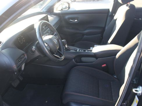 Used 2024 Honda HR-V Sport image 13