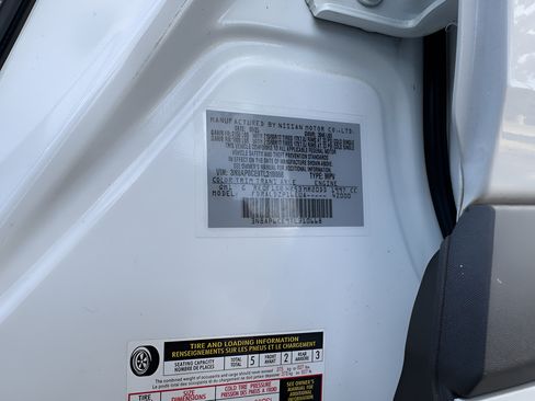 Used 2026 Nissan Kicks SV FWD image 28