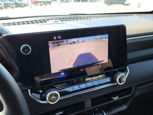 Used 2025 Chevrolet Colorado W/T w/ WT Convenience Package II image 7