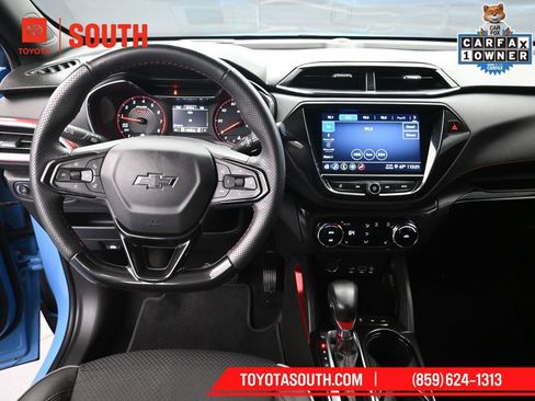 Used 2023 Chevrolet TrailBlazer RS w/ Convenience Package image 11