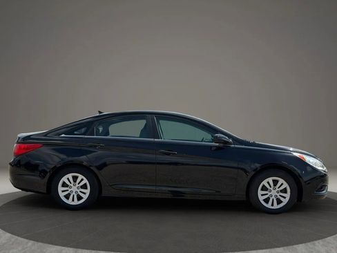 Used 2011 Hyundai Sonata GLS image 4