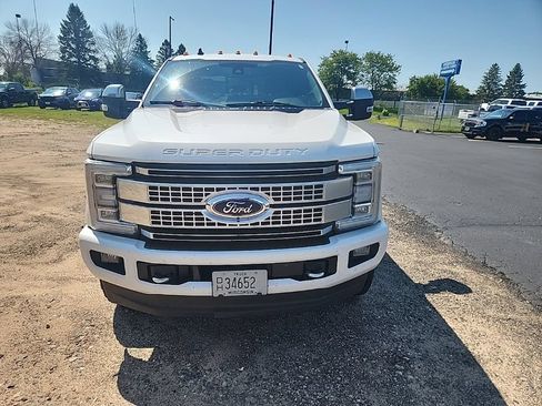 Used 2019 Ford F350 Platinum w/ Platinum Ultimate Package AWD/4WD image 2