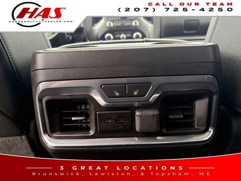 Used 2022 GMC Sierra 2500 Denali w/ Denali Ultimate Package AWD/4WD image 12