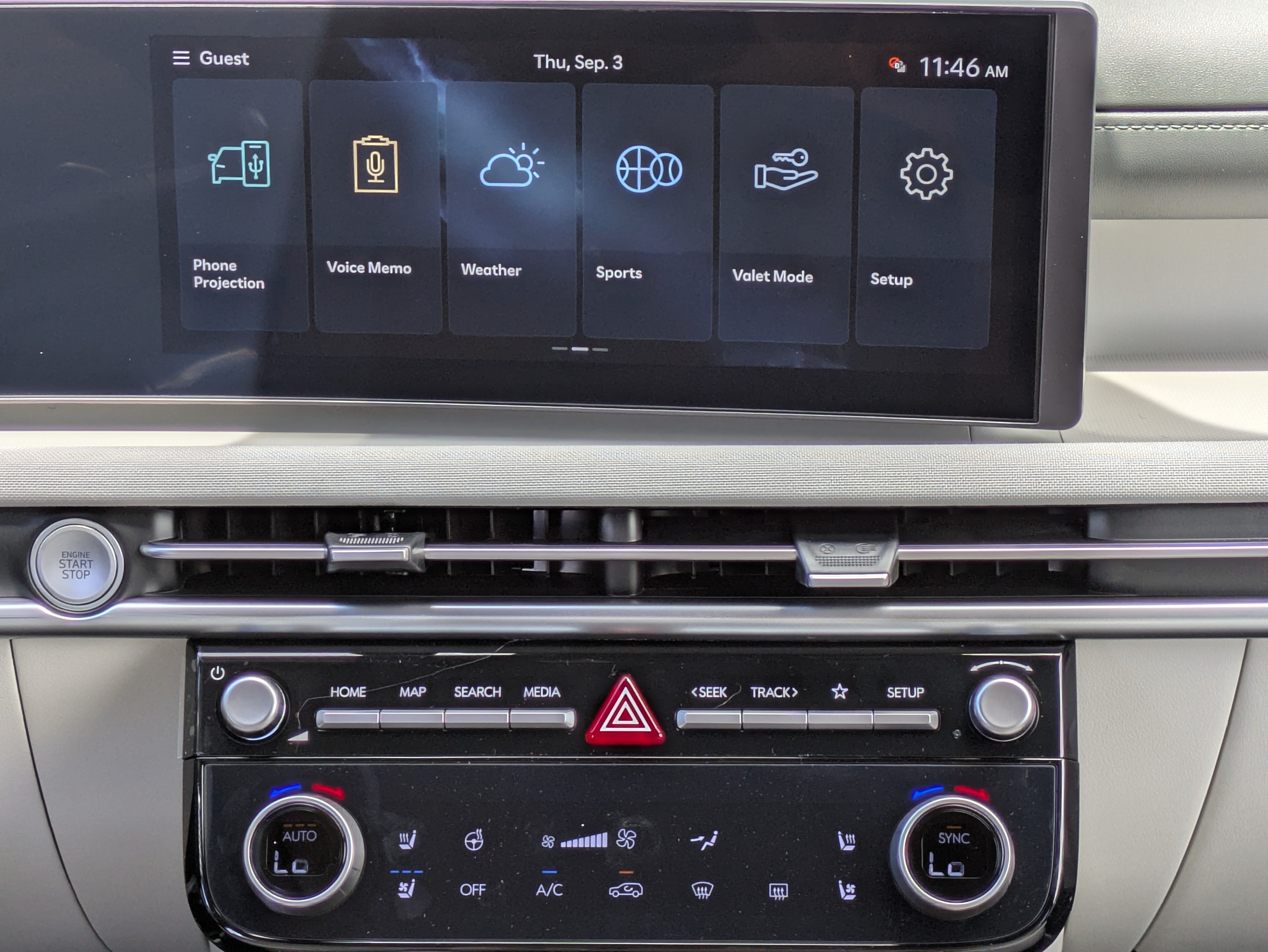 New 2026 Hyundai Tucson Limited FWD image 16