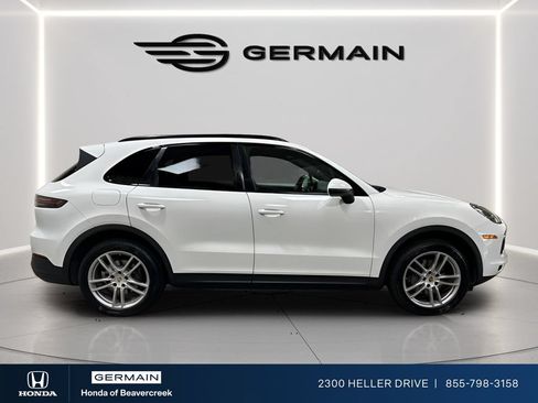 Used 2020 Porsche Cayenne AWD/4WD image 9