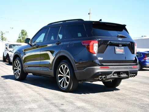 Used 2020 Ford Explorer ST w/ Premium Technology Package image 5
