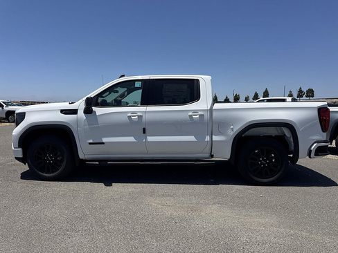 New 2026 GMC Sierra 1500 Elevation w/ LPO, Elevation Black Package RWD image 5