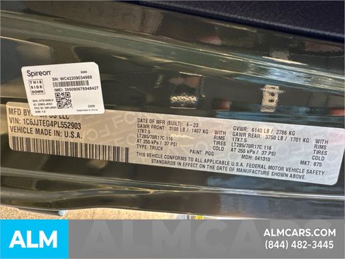 Used 2023 Jeep Gladiator Mojave w/ Cold Weather Group image 33